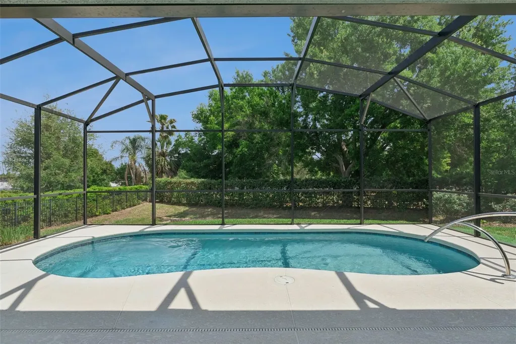 16816 Lakemont Avenue Montverde FL 34756