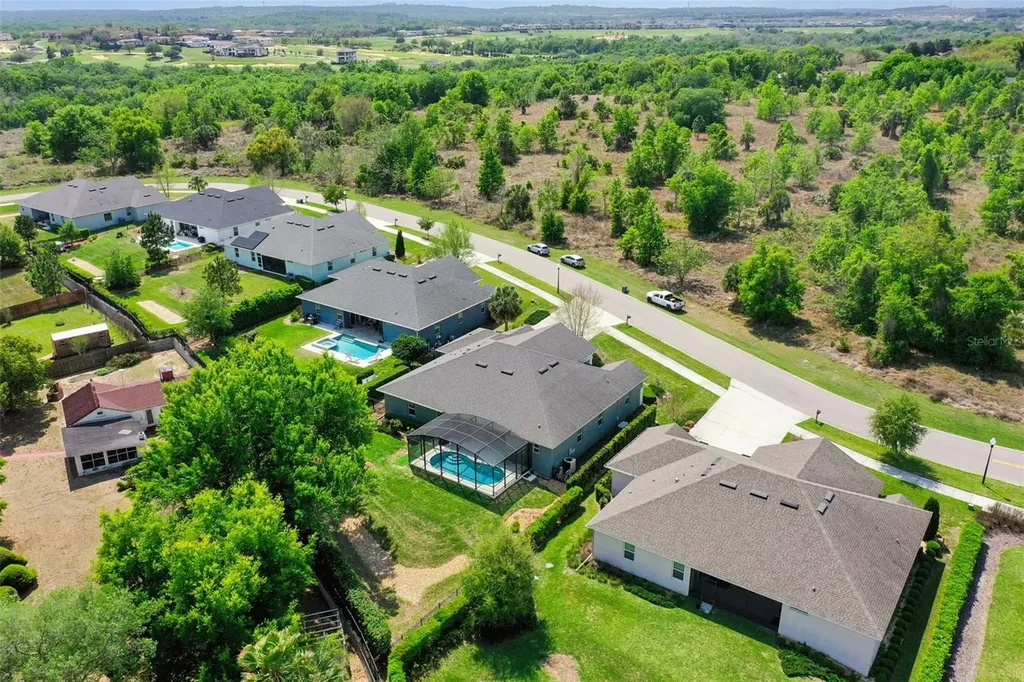 16816 Lakemont Avenue Montverde FL 34756