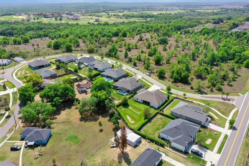 16816 Lakemont Avenue Montverde FL 34756