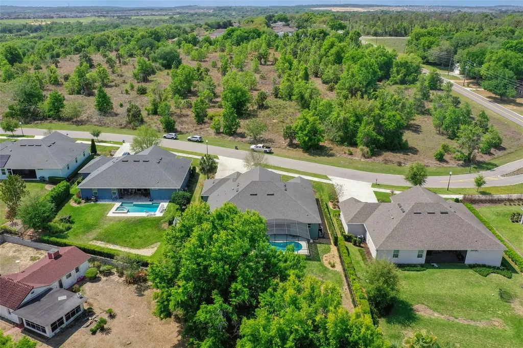 16816 Lakemont Avenue Montverde FL 34756