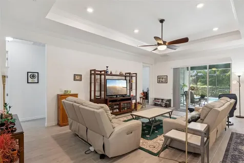 16816 Lakemont Avenue Montverde FL 34756