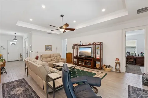 16816 Lakemont Avenue Montverde FL 34756