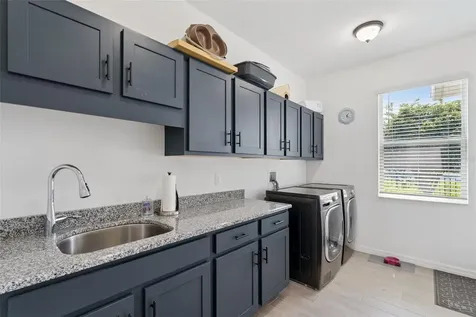 16816 Lakemont Avenue Montverde FL 34756