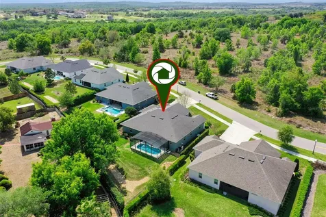 16816 Lakemont Avenue Montverde FL 34756
