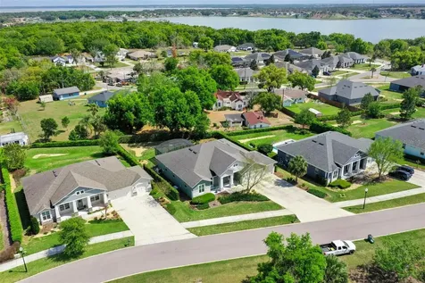16816 Lakemont Avenue Montverde FL 34756