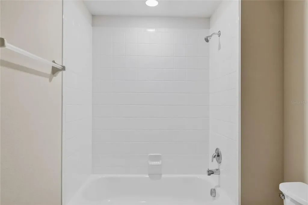 172 Holly Village Drive Davenport FL 33837