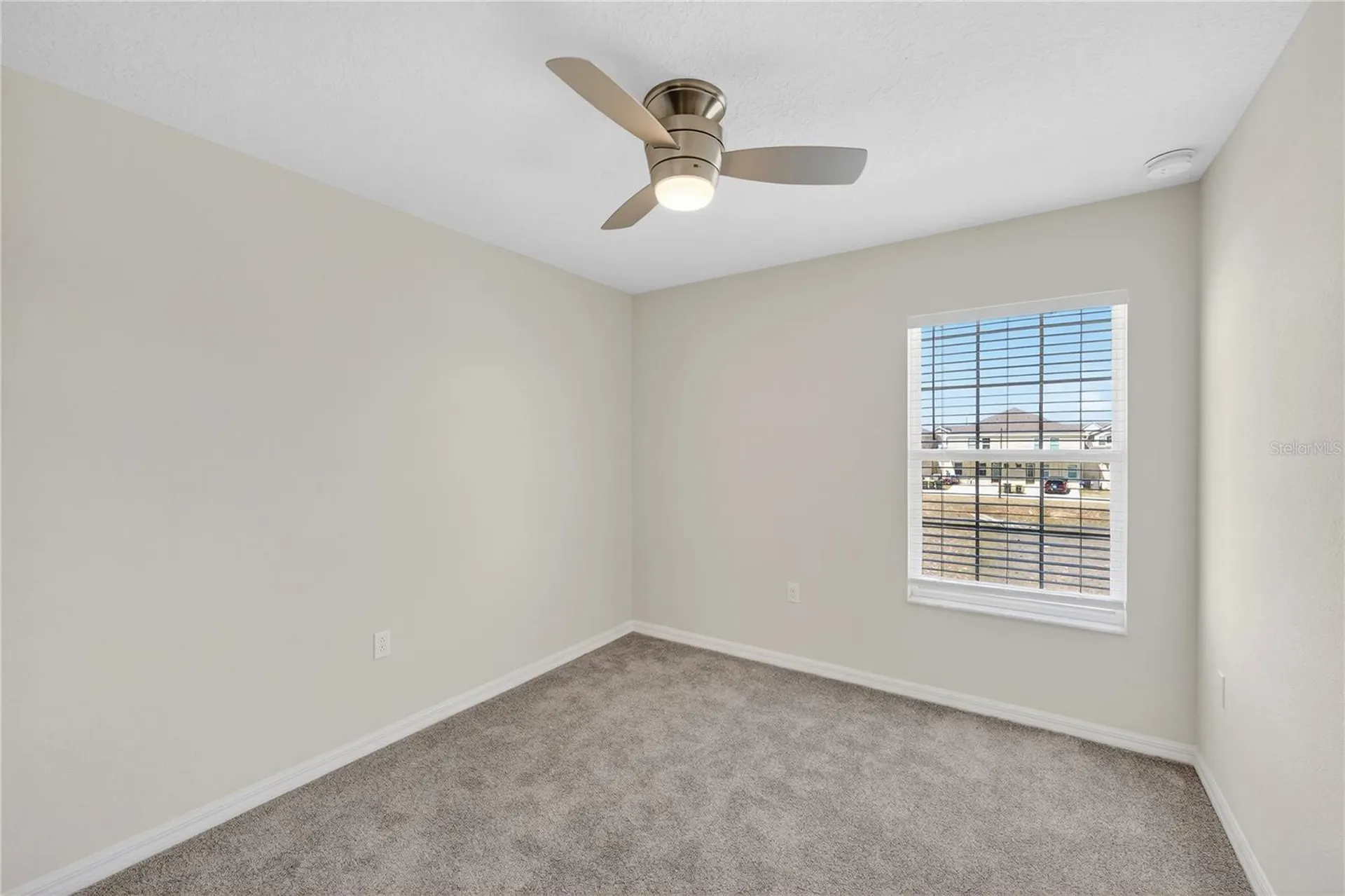 172 Holly Village Drive Davenport FL 33837