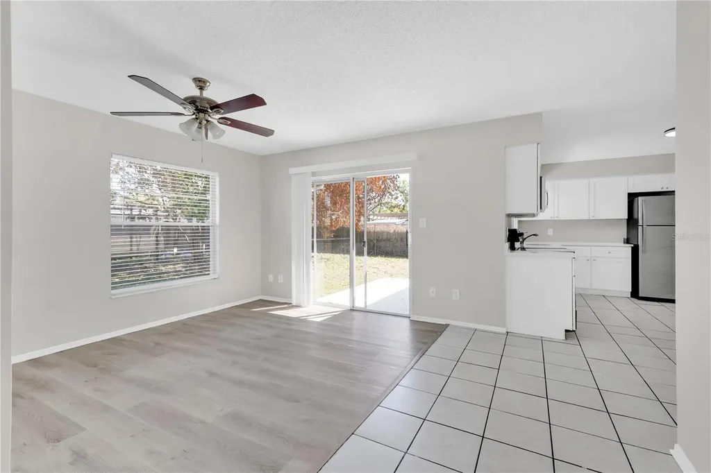 2733 Mint Drive Orlando FL 32837