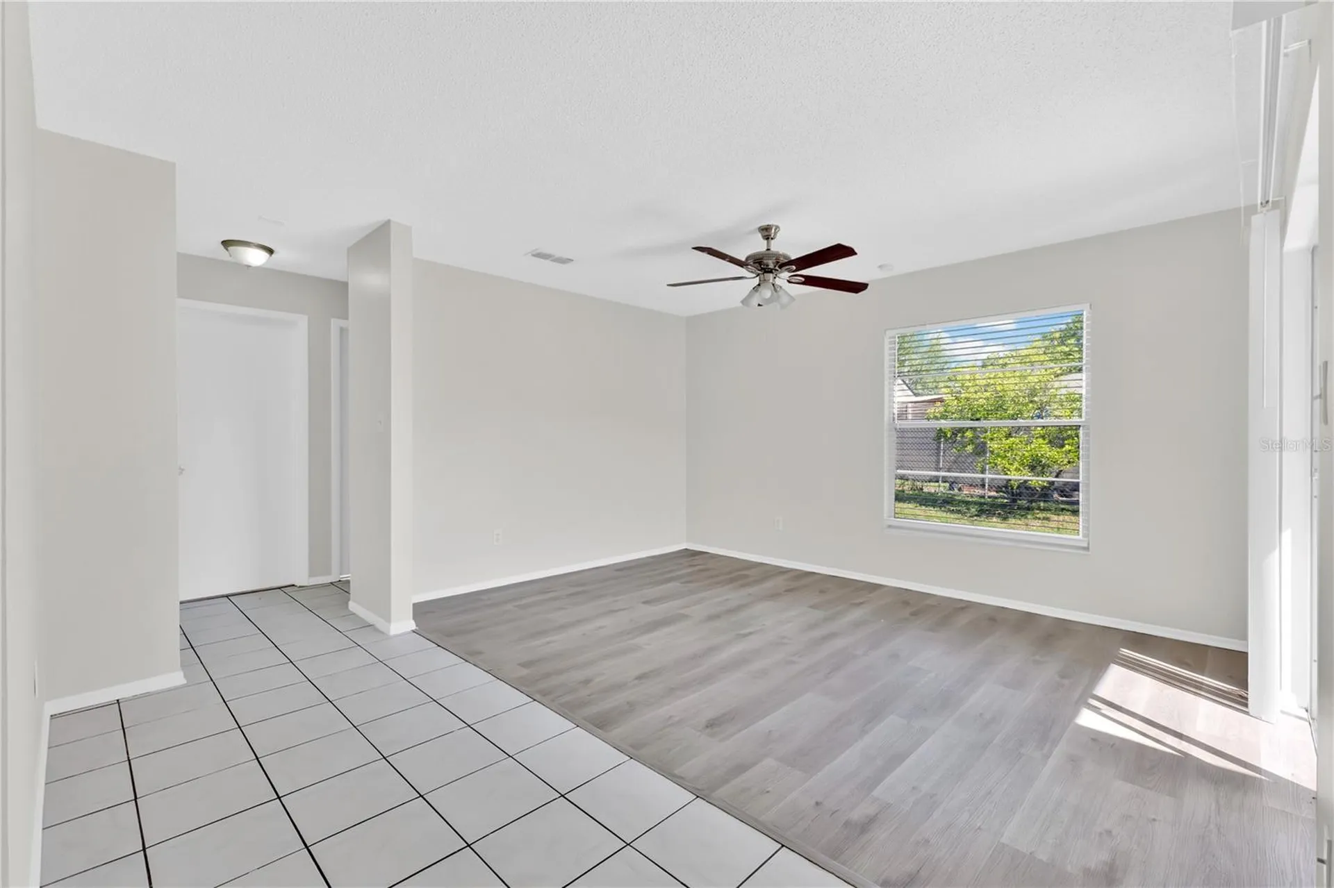 2733 Mint Drive Orlando FL 32837