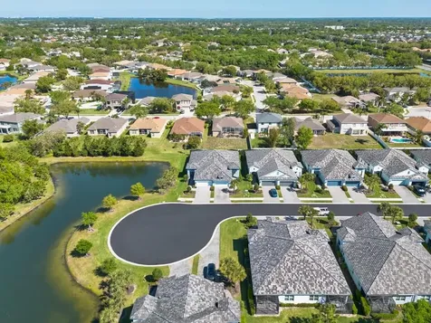 4311 Star Apple Terrace Bradenton FL 34203