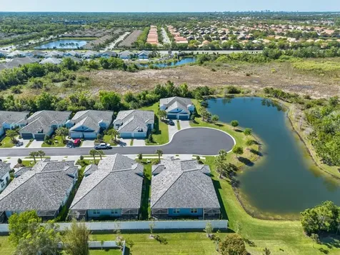 4311 Star Apple Terrace Bradenton FL 34203