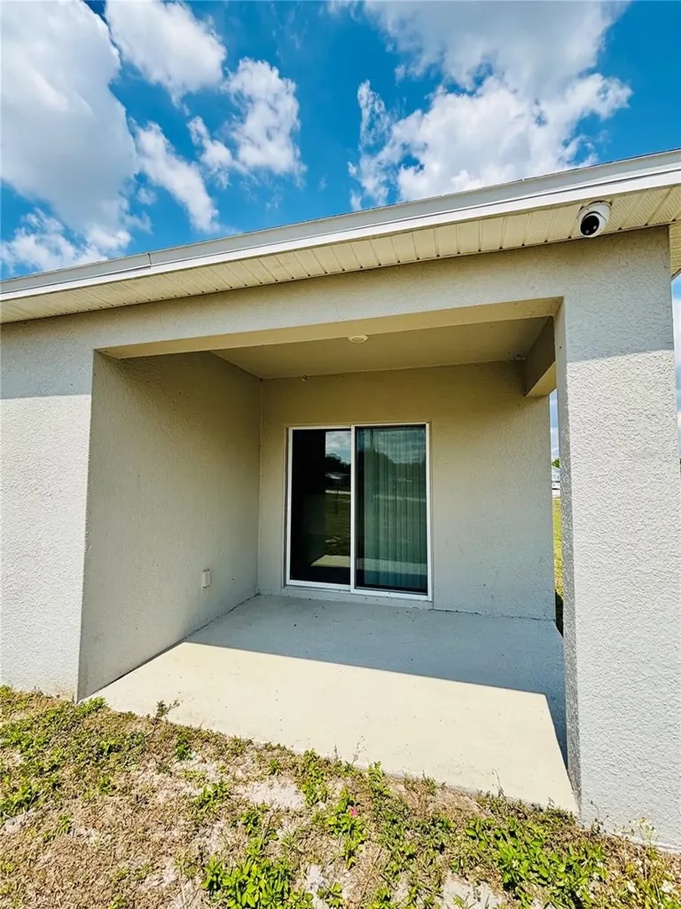 352 Alexzander Way Winter Haven FL 33881
