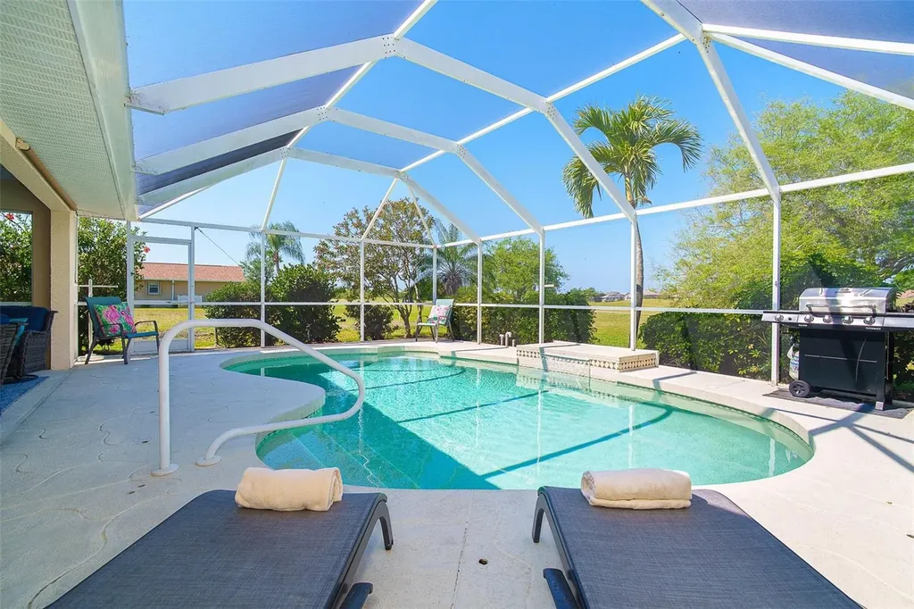 920 Rotonda Circle Rotonda West FL 33947