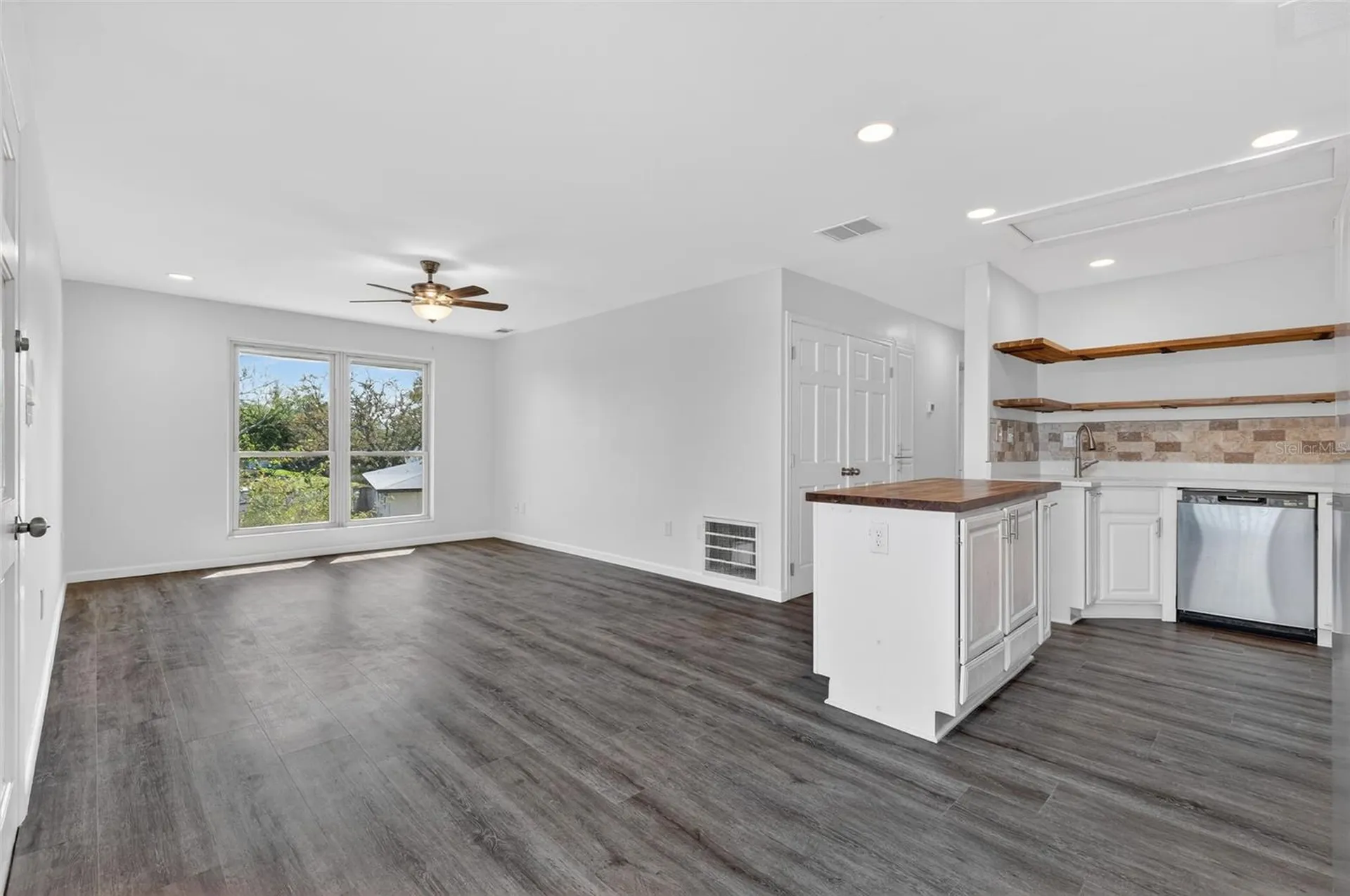 1935 Conway Road Orlando FL 32812