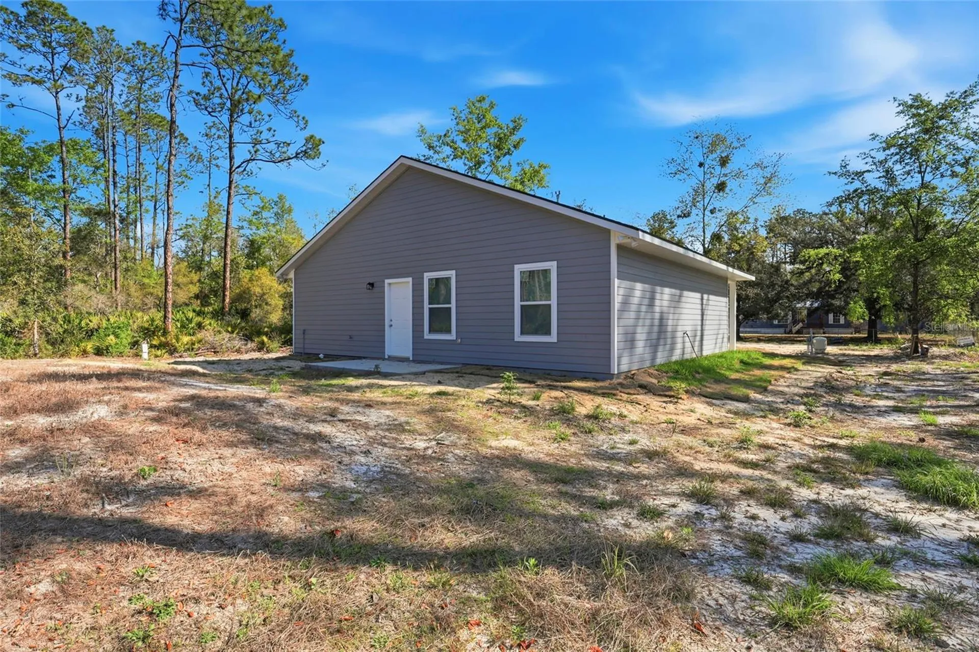 103 Long Road Interlachen FL 32148