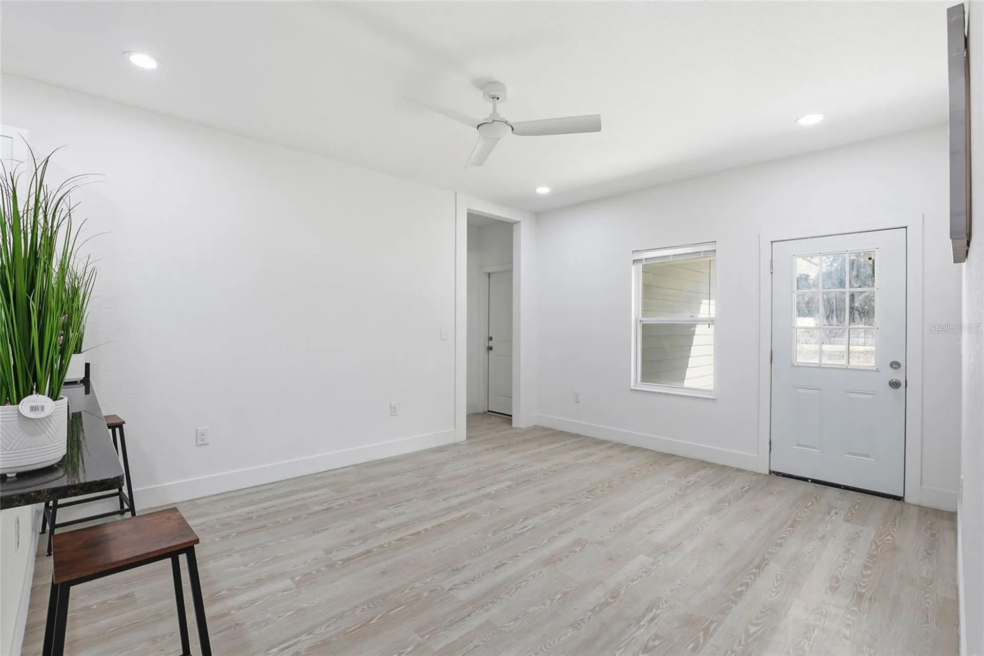 103 Long Road Interlachen FL 32148
