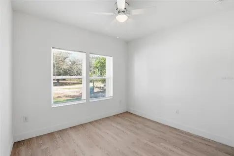 103 Long Road Interlachen FL 32148