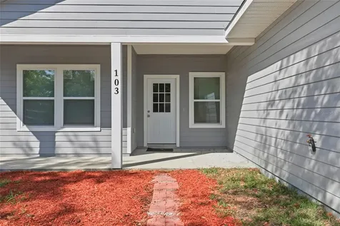 103 Long Road Interlachen FL 32148