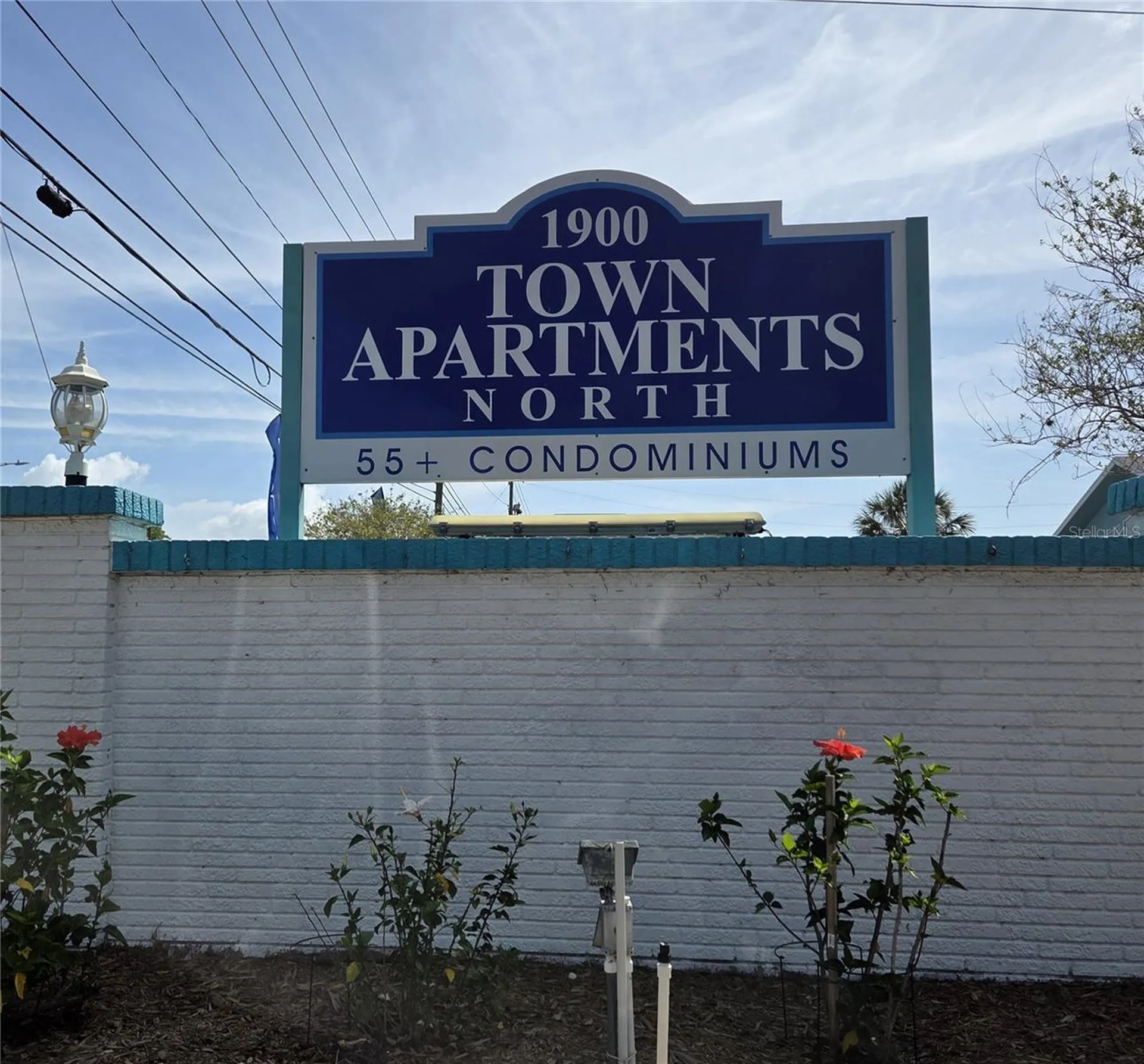 2011 58th Avenue N St Petersburg FL 33714