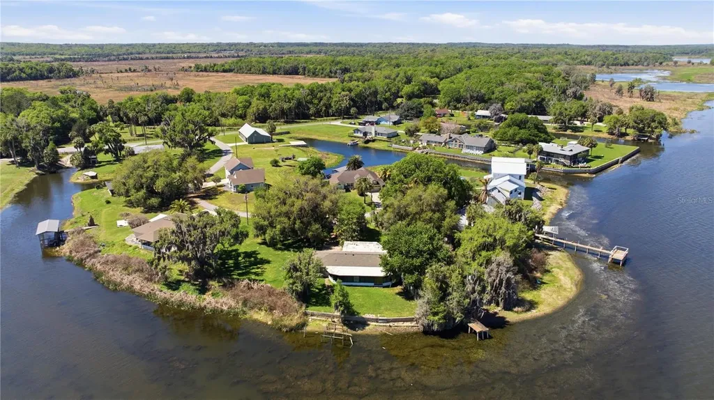 21407 NW 39th Court Micanopy FL 32667