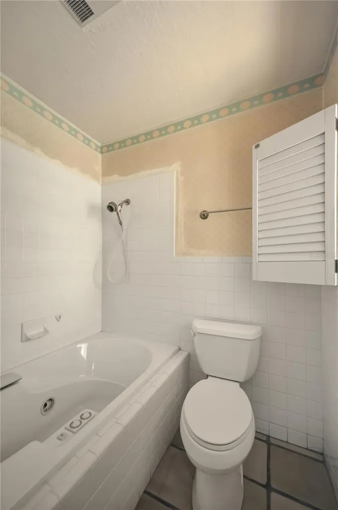 21407 NW 39th Court Micanopy FL 32667
