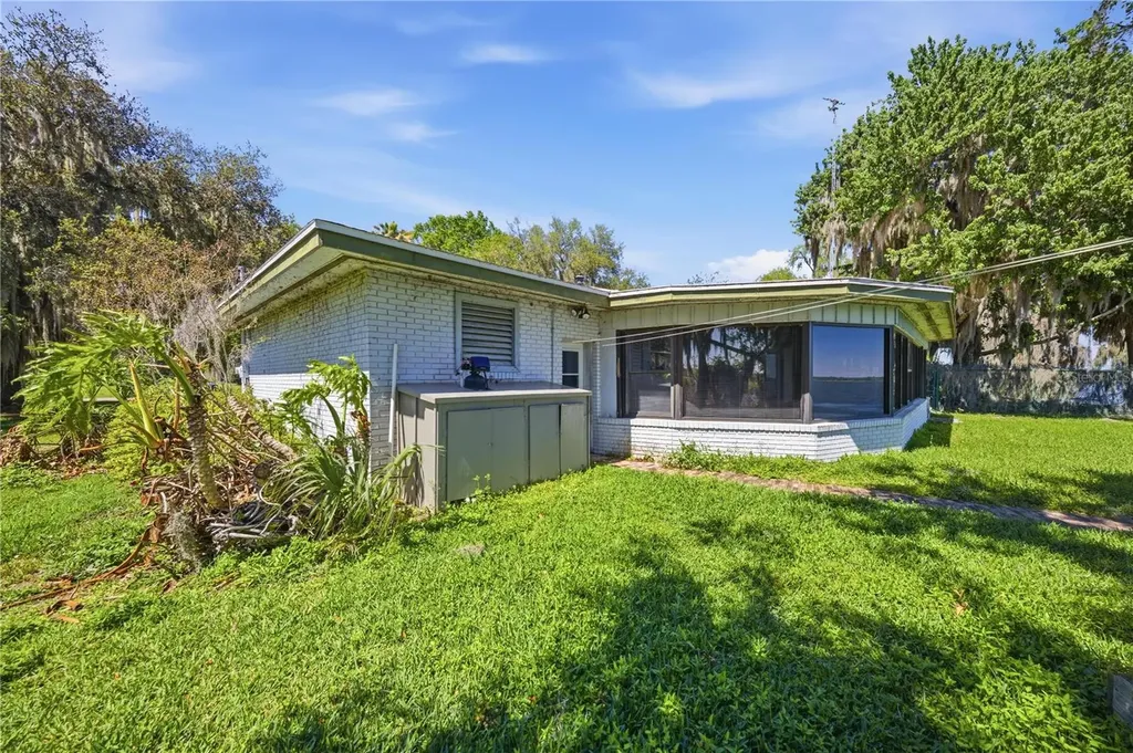 21407 NW 39th Court Micanopy FL 32667