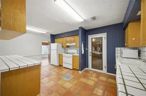 21407 NW 39th Court Micanopy FL 32667
