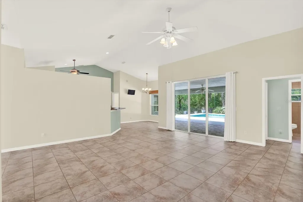1155 E Bluebird Court Hernando FL 34442