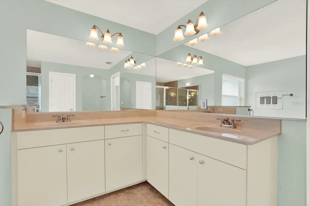 1155 E Bluebird Court Hernando FL 34442