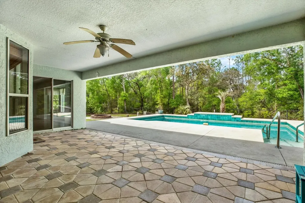 1155 E Bluebird Court Hernando FL 34442
