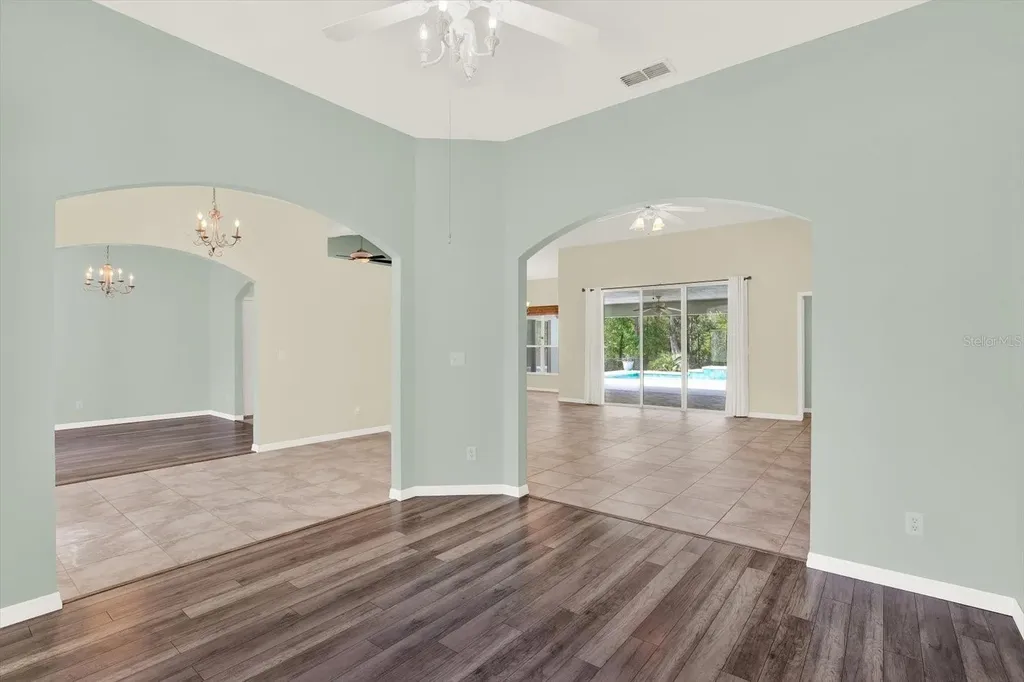 1155 E Bluebird Court Hernando FL 34442