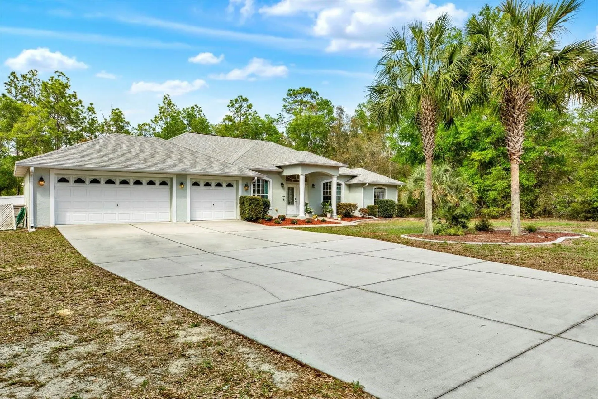 1155 E Bluebird Court Hernando FL 34442