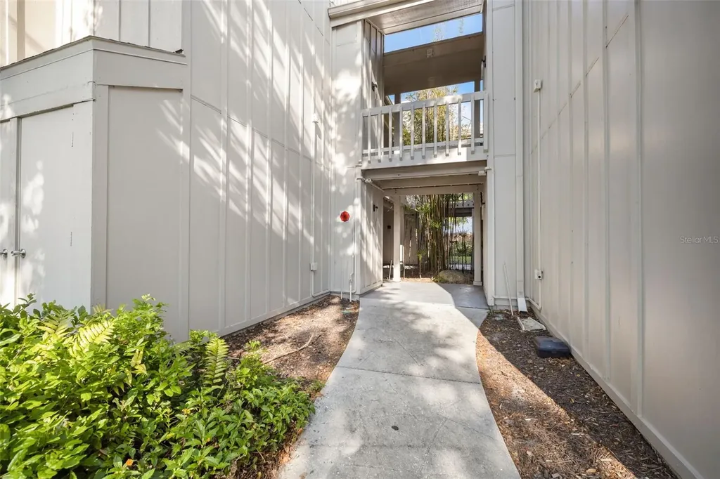 2232 Bahia Vista Street Sarasota FL 34239