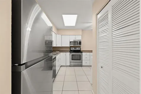 2232 Bahia Vista Street Sarasota FL 34239