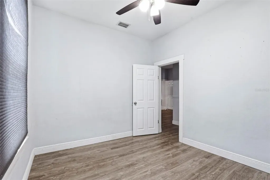 6708 N Himes Avenue Tampa FL 33614