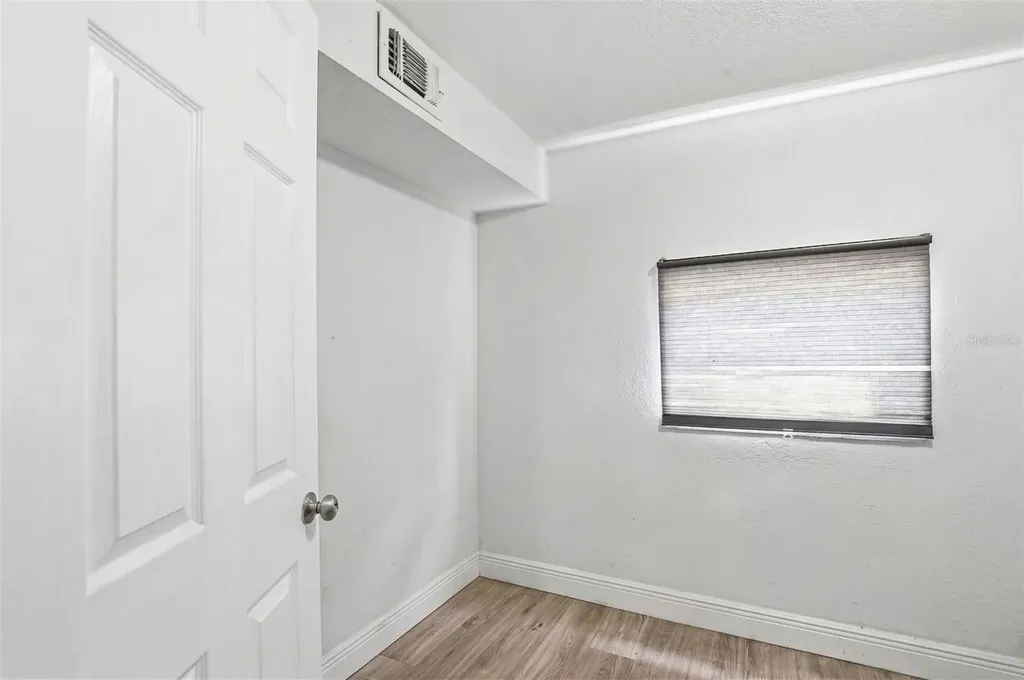 6708 N Himes Avenue Tampa FL 33614