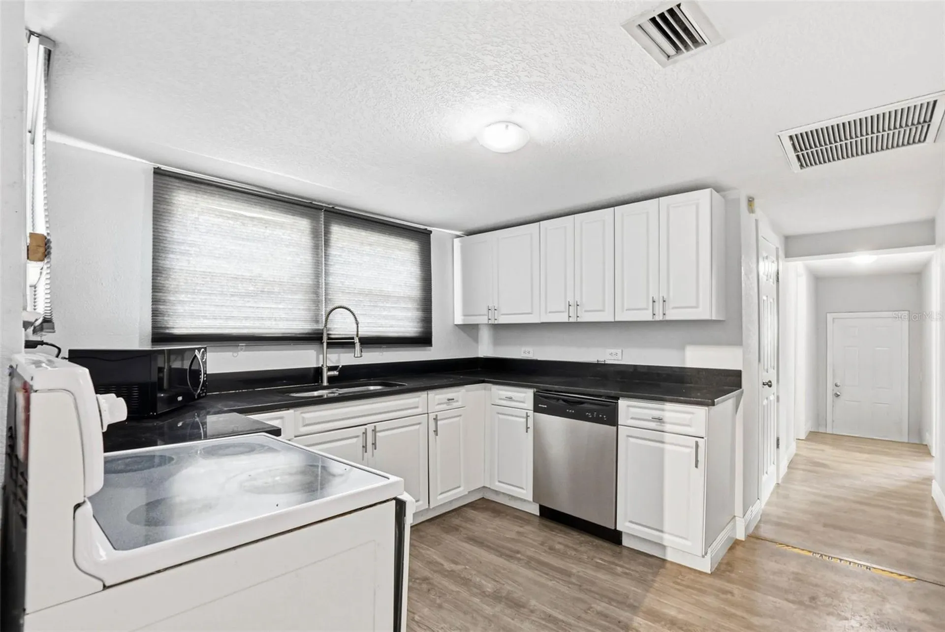 6708 N Himes Avenue Tampa FL 33614