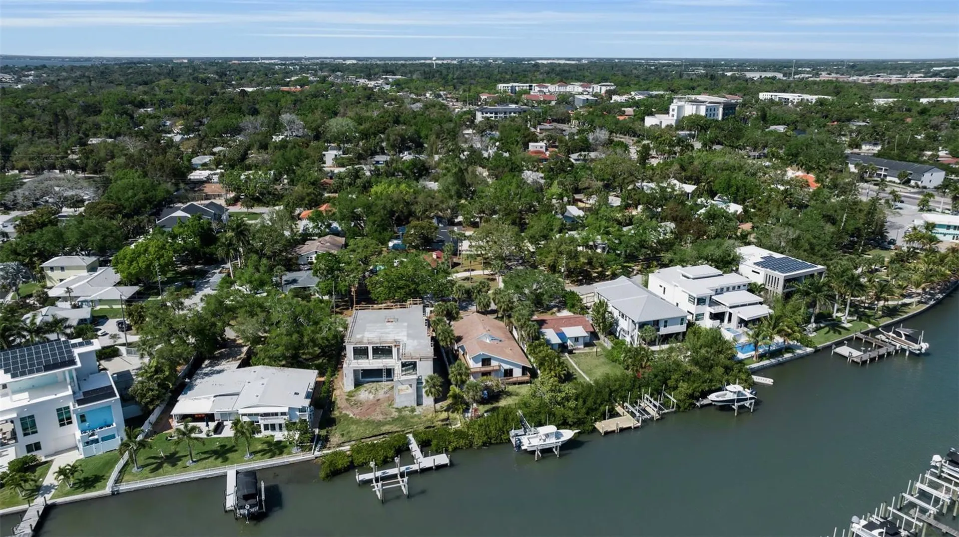1040 Sylvan Drive Sarasota FL 34234