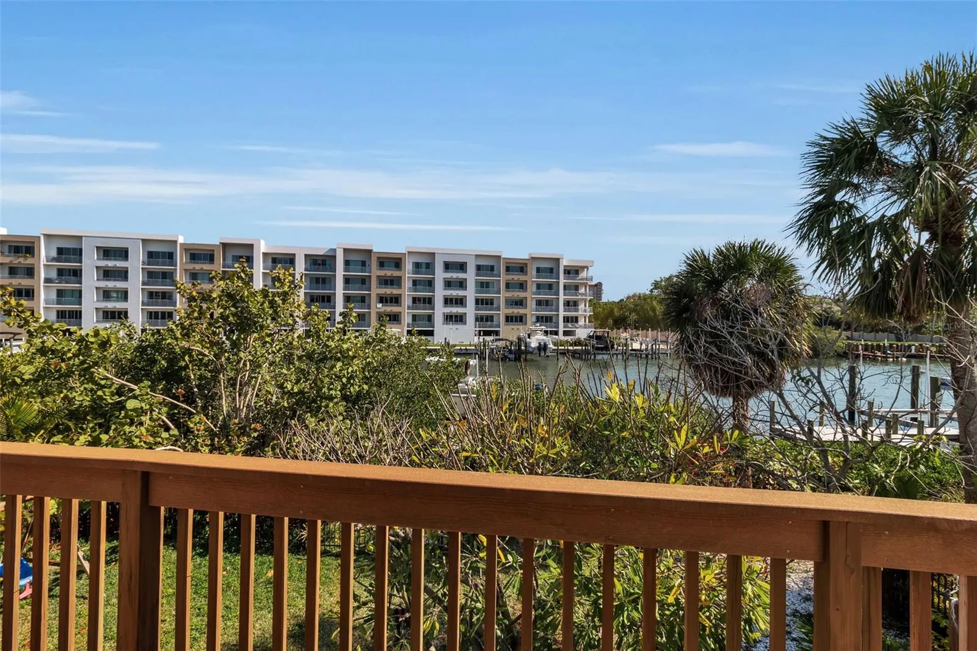 1040 Sylvan Drive Sarasota FL 34234