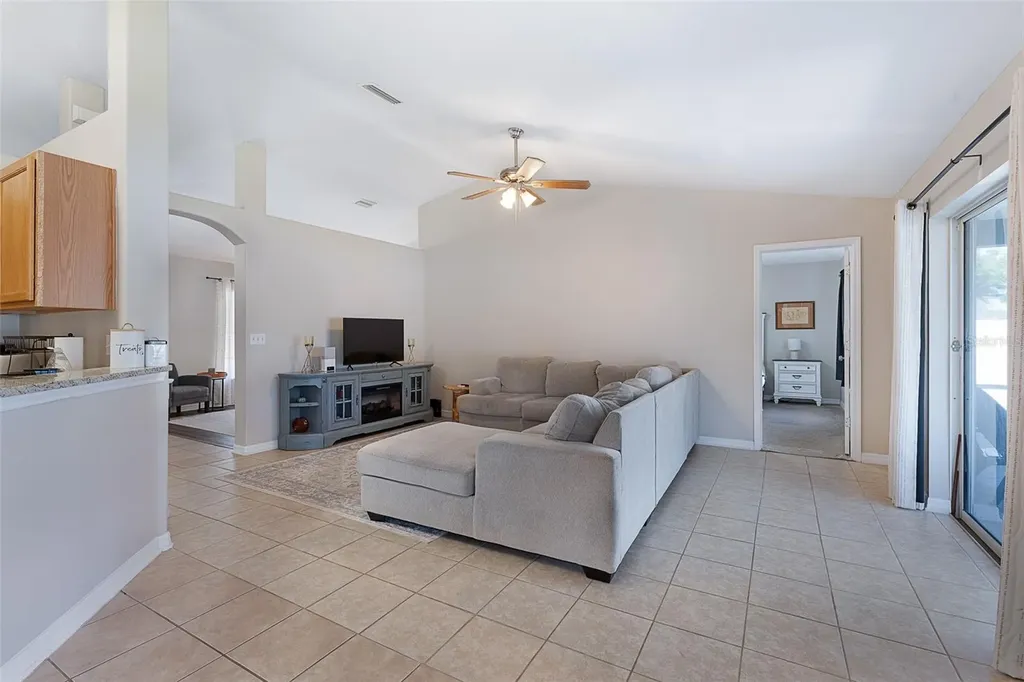 32 Buffalo Bill Drive Palm Coast FL 32137