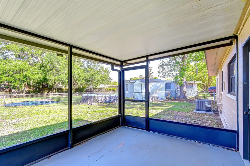306 E Langford Drive Plant City FL 33563