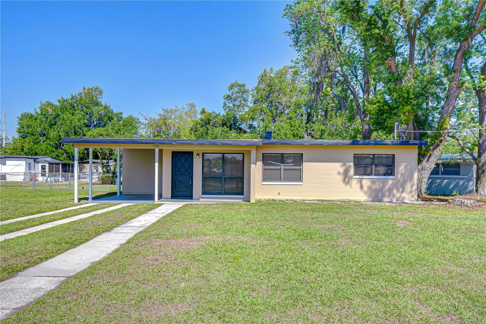 306 E Langford Drive Plant City FL 33563