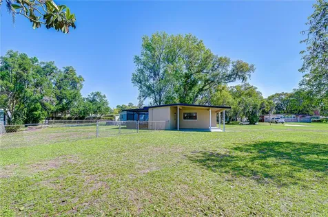 306 E Langford Drive Plant City FL 33563