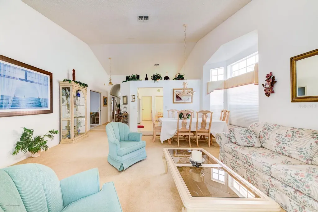 9408 New Orleans Drive Weeki Wachee FL 34613