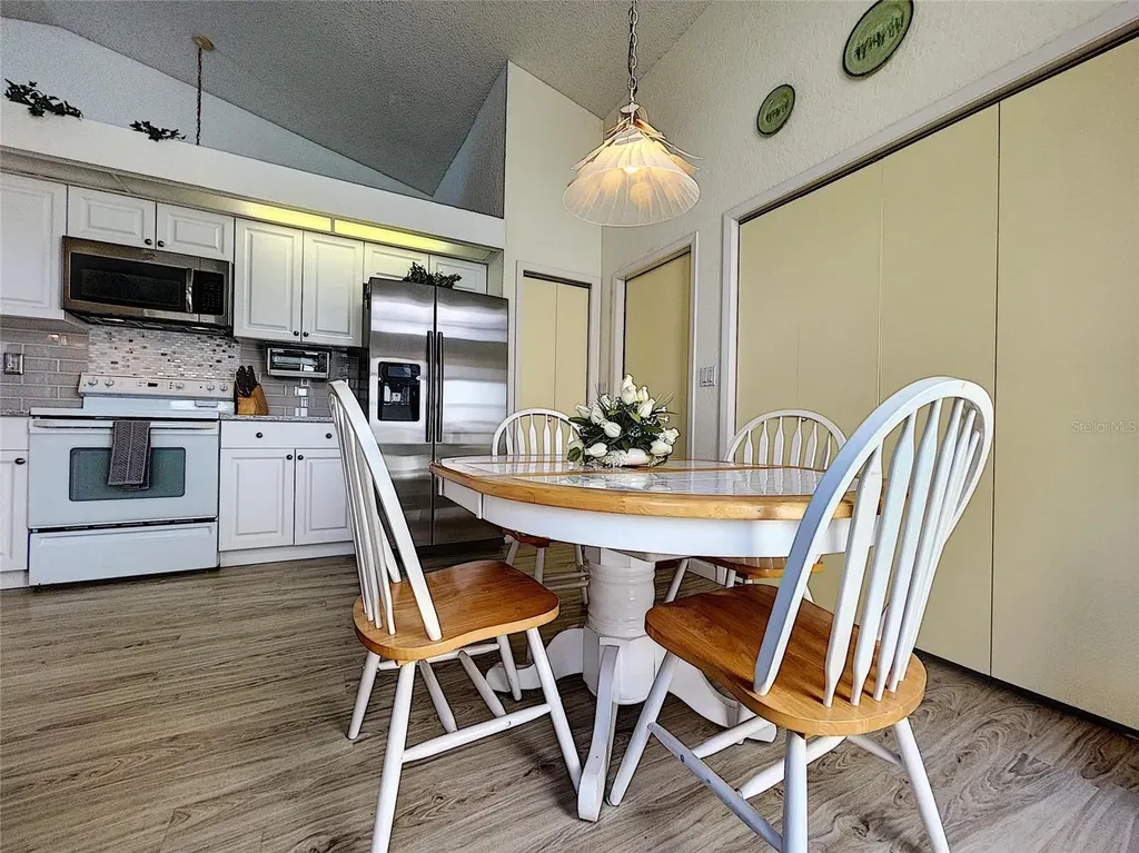 9408 New Orleans Drive Weeki Wachee FL 34613