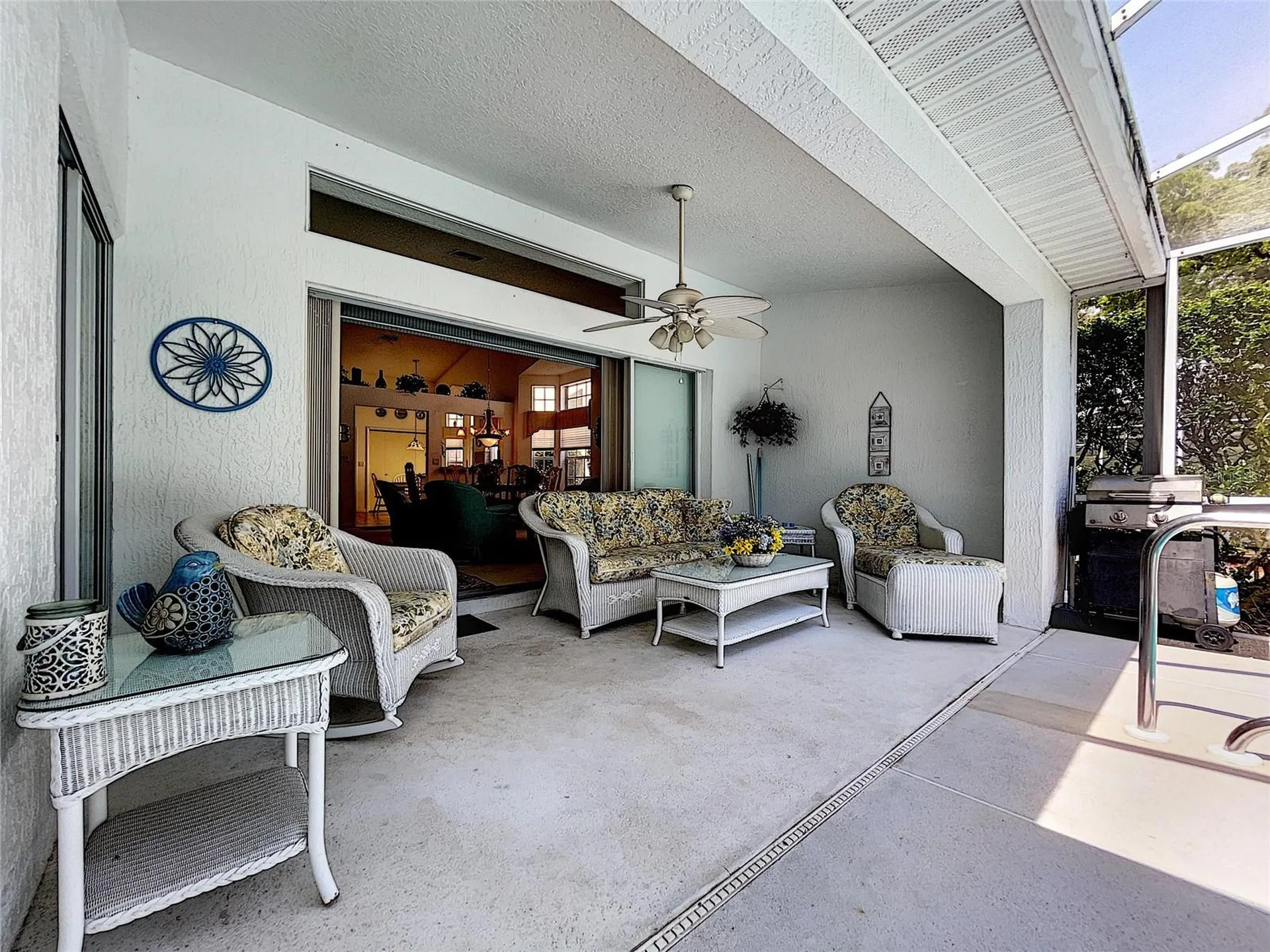 9408 New Orleans Drive Weeki Wachee FL 34613