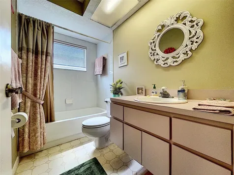 9408 New Orleans Drive Weeki Wachee FL 34613