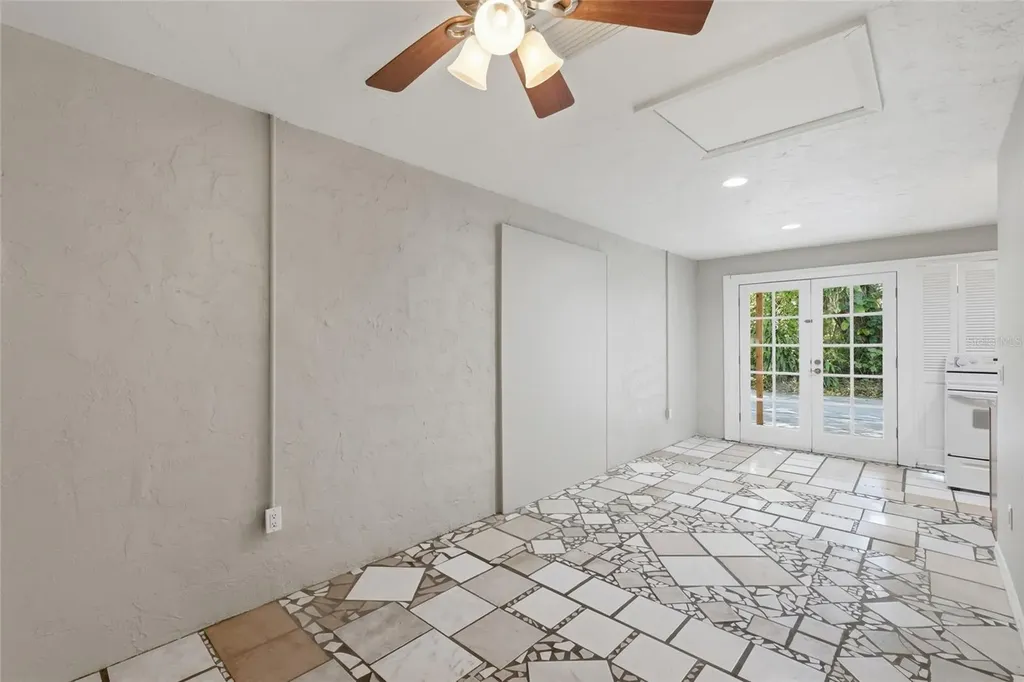 1264 18th Street Sarasota FL 34234