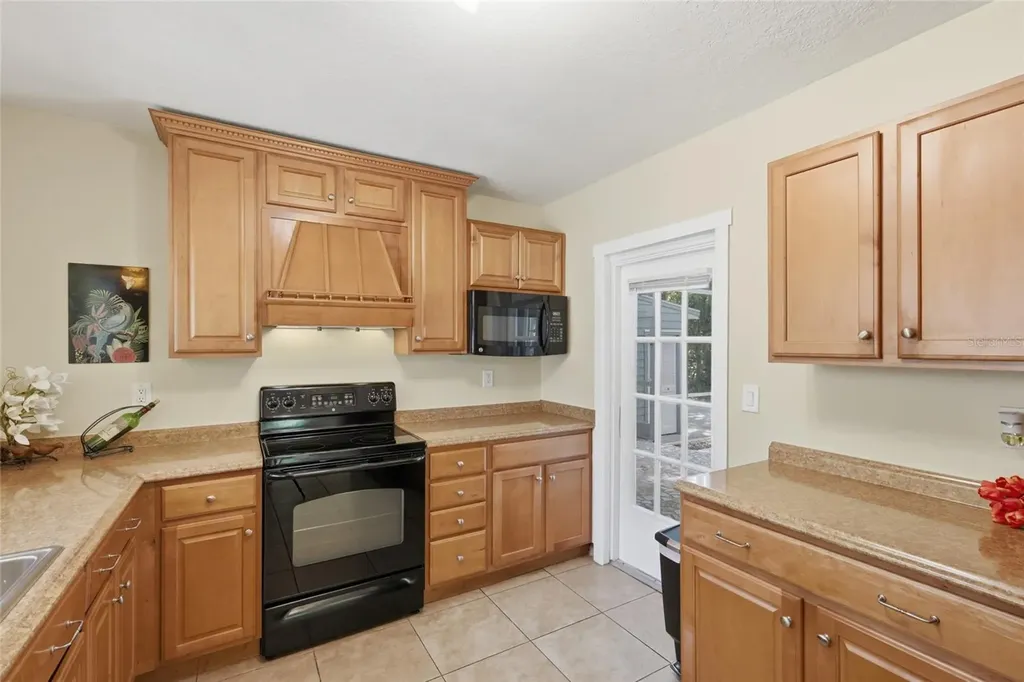 1264 18th Street Sarasota FL 34234