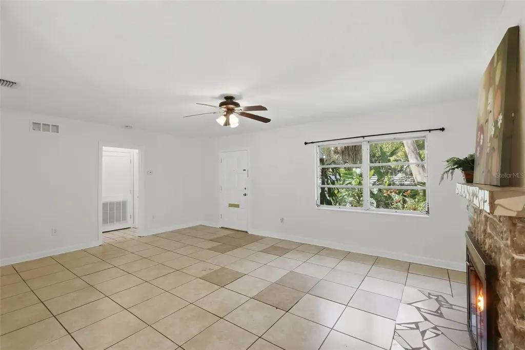 1264 18th Street Sarasota FL 34234